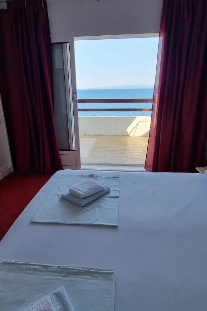 First Row To The Sea Apartment Trogir