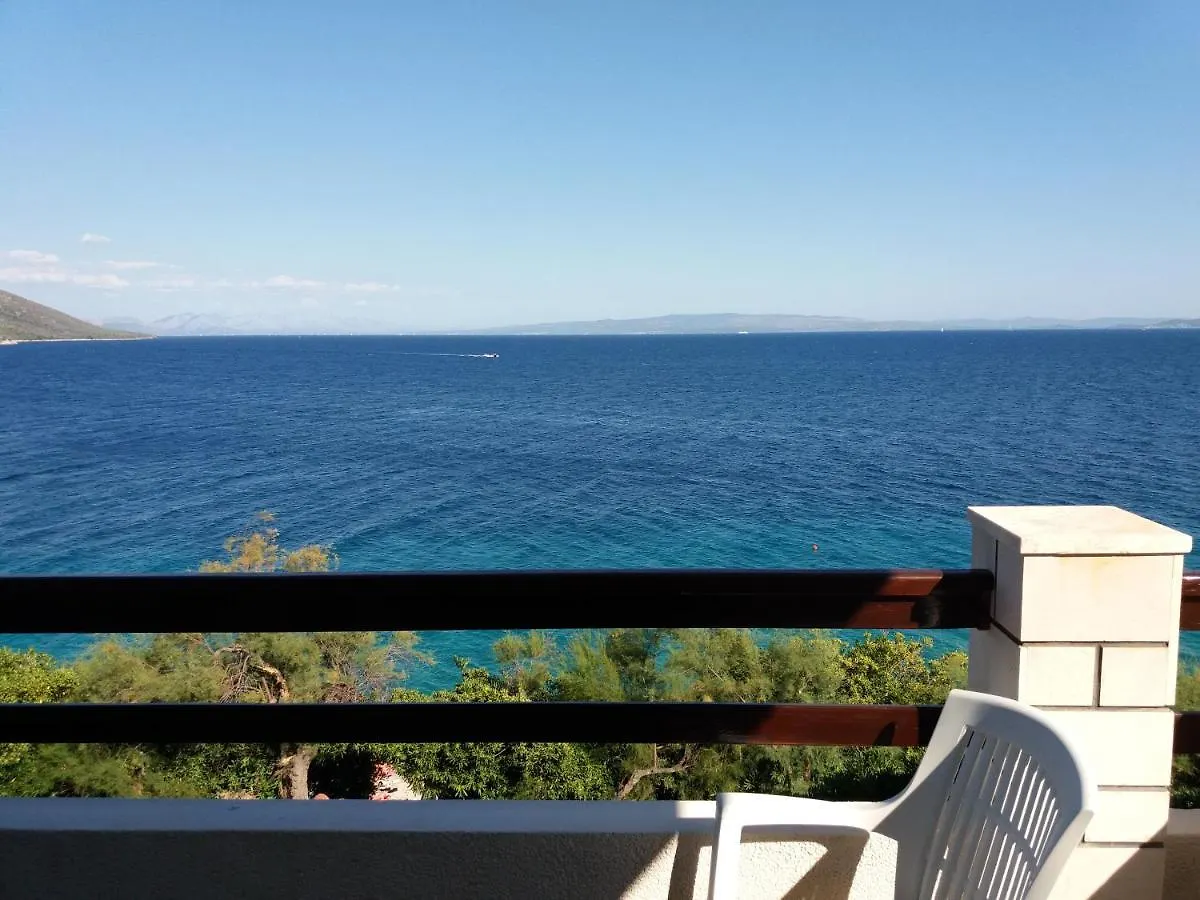 First Row To The Sea Apartment Trogir