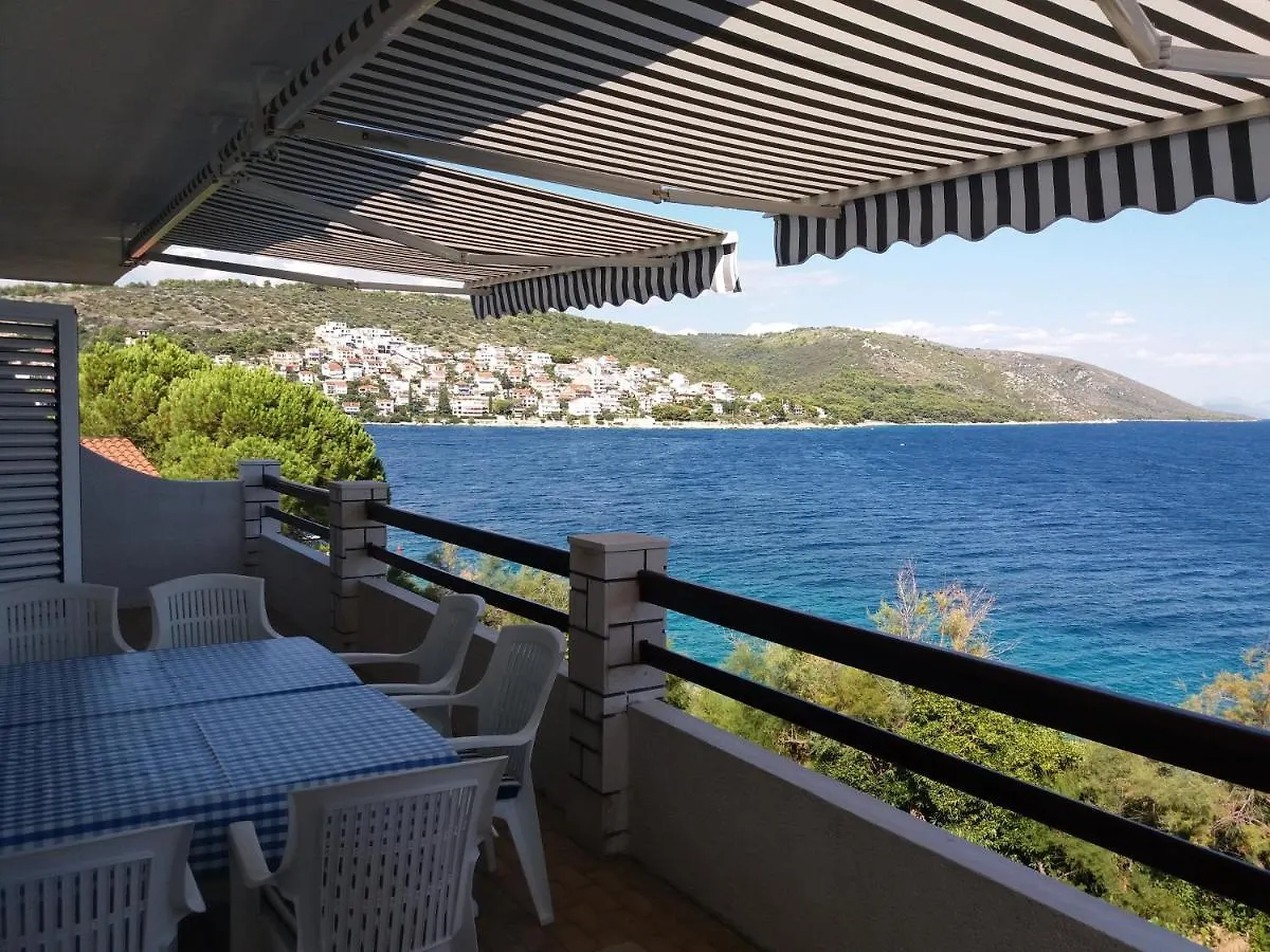 Apartament First Row To The Sea Trogir